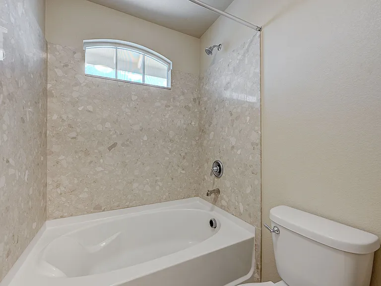 706 Eros Ct — Photo 65