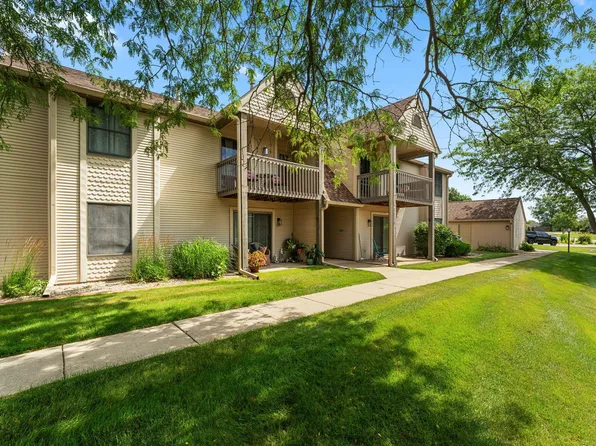 3605 Timberbridge Dr APT H, Valparaiso, IN 46383