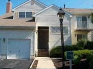 317 Potomac Dr, Basking Ridge, NJ 07920