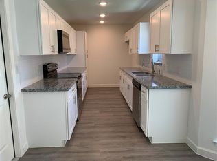 11826 S Perry Ave, Houston, TX 77071