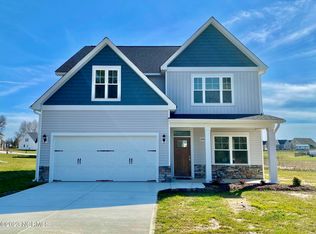 208 Coffman Dr, Pikeville, NC 27863