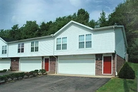 3919-3943 Long Dr