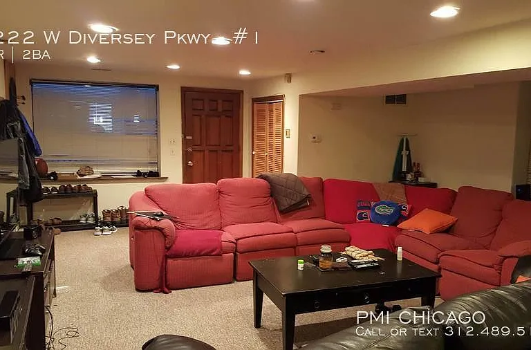 1222 W Diversey Pkwy #1 — Photo 12