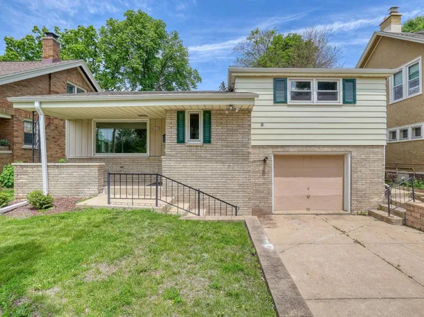 4828 West Wisconsin AVENUE, Milwaukee, WI 53208