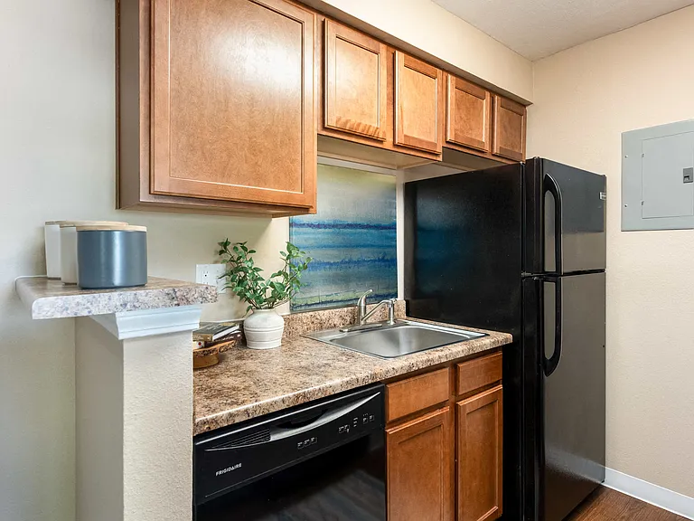 Cambrian Apartments — Photo 10