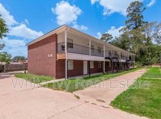 600 Palm St #15, Huntsville, TX 77340