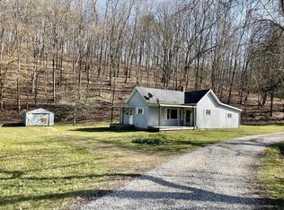 18120 Huggins Rd, Logan, OH 43138