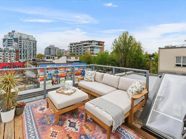 2688 Watson St #314, Vancouver, BC V5T 4T6