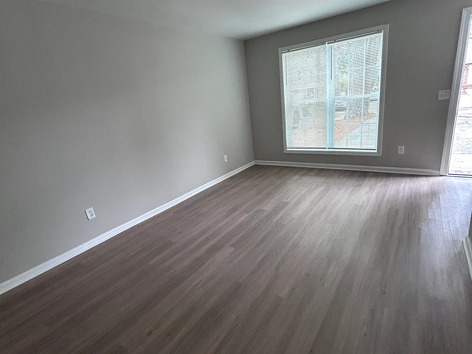 2 bed, $1,800 — Photo 4