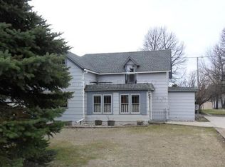 108 6th St S, Leonard, ND 58052