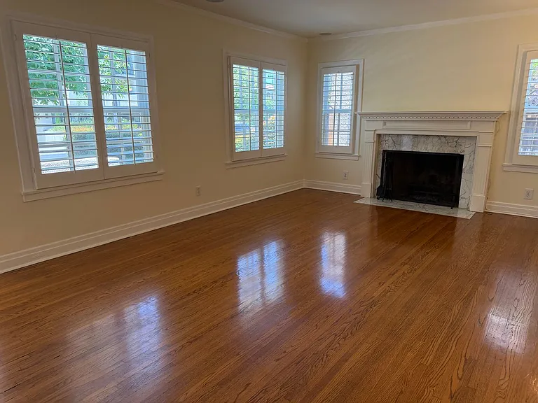 1312 S Orange Grove Ave — Photo 13