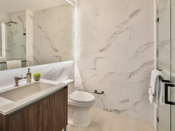 606 West 30th Street 14K image 3 of 16