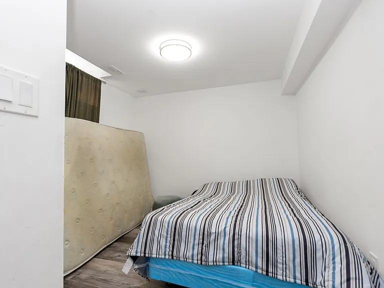 132 Castlehill Rd #L — Photo 10