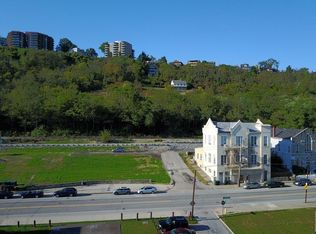 2102 Riverside Dr, Cincinnati, OH 45202