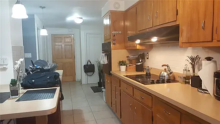 Rented by Space Marketing Shop