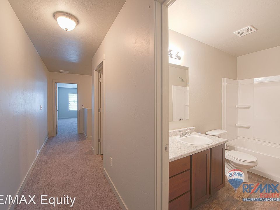 1st image of 14417 S Oakfield Way