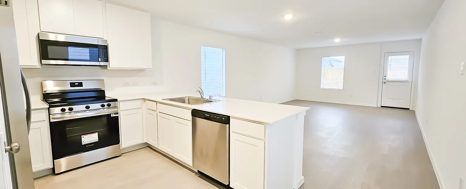 4 bed, 2.5 bath, 1535 sqft, $1,675 — Photo 1
