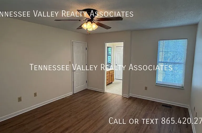 1277 Halifax Rd — Photo 14