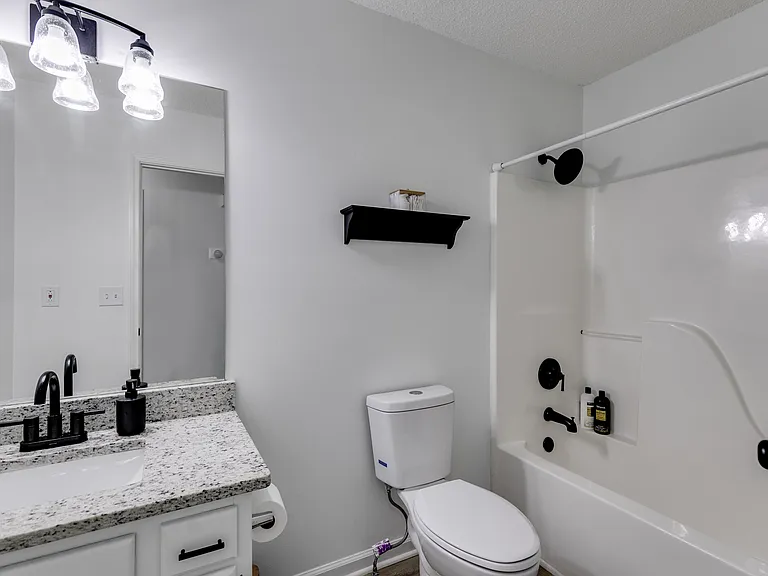 204 Wesley Mill Ln — Photo 29