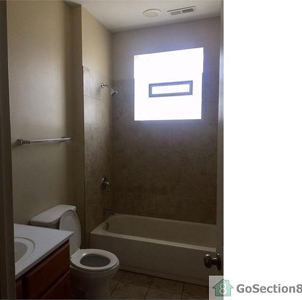 2nd image of 847 E 64th St #2