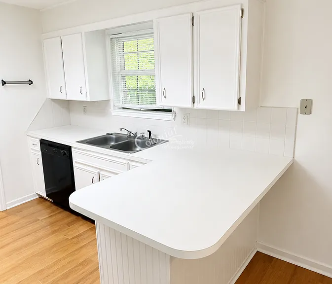 1702 Topaz Rd — Photo 8