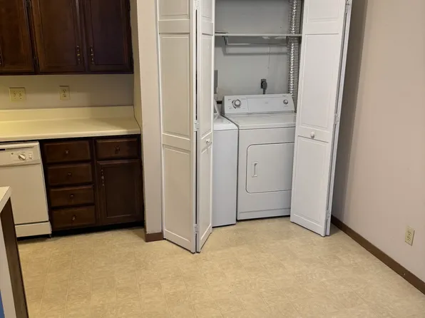 4709 Maccorkle Ave SE APT 1D, Charleston, WV 25304
