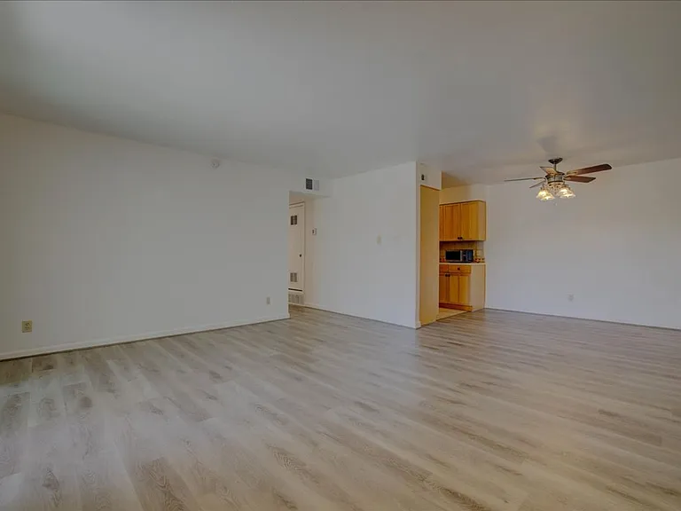 6312 N Barcelona Ln #608 — Photo 2