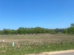 19429 Kiowa St NW, Oak Grove, MN 55303