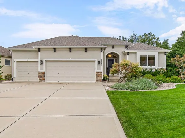 9320 N Dawn Ave, Kansas City, MO 64154