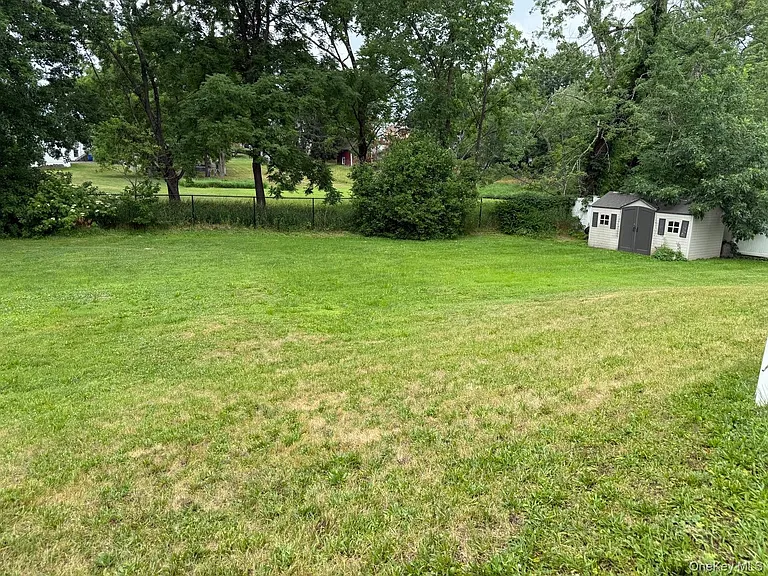 9 Ashland Ave — Photo 39