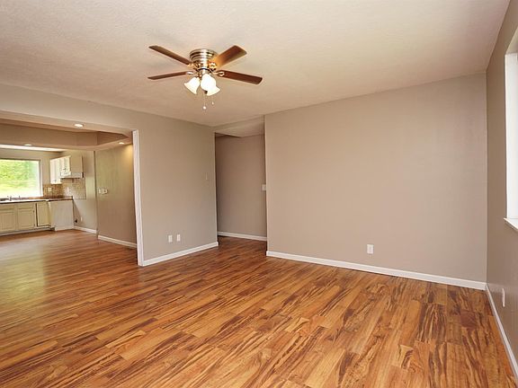 5th image of 5592 Fairfield Dr