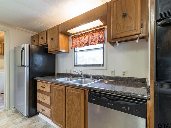 4th image of 5356 Third Street Lake Point Dr
