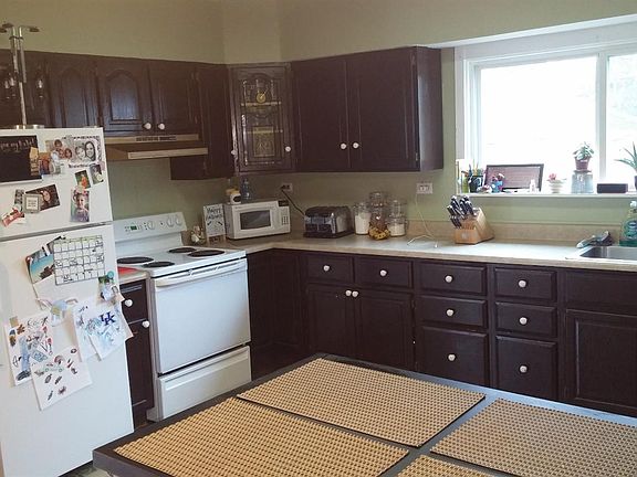 3rd image of 4233 Clough Ln