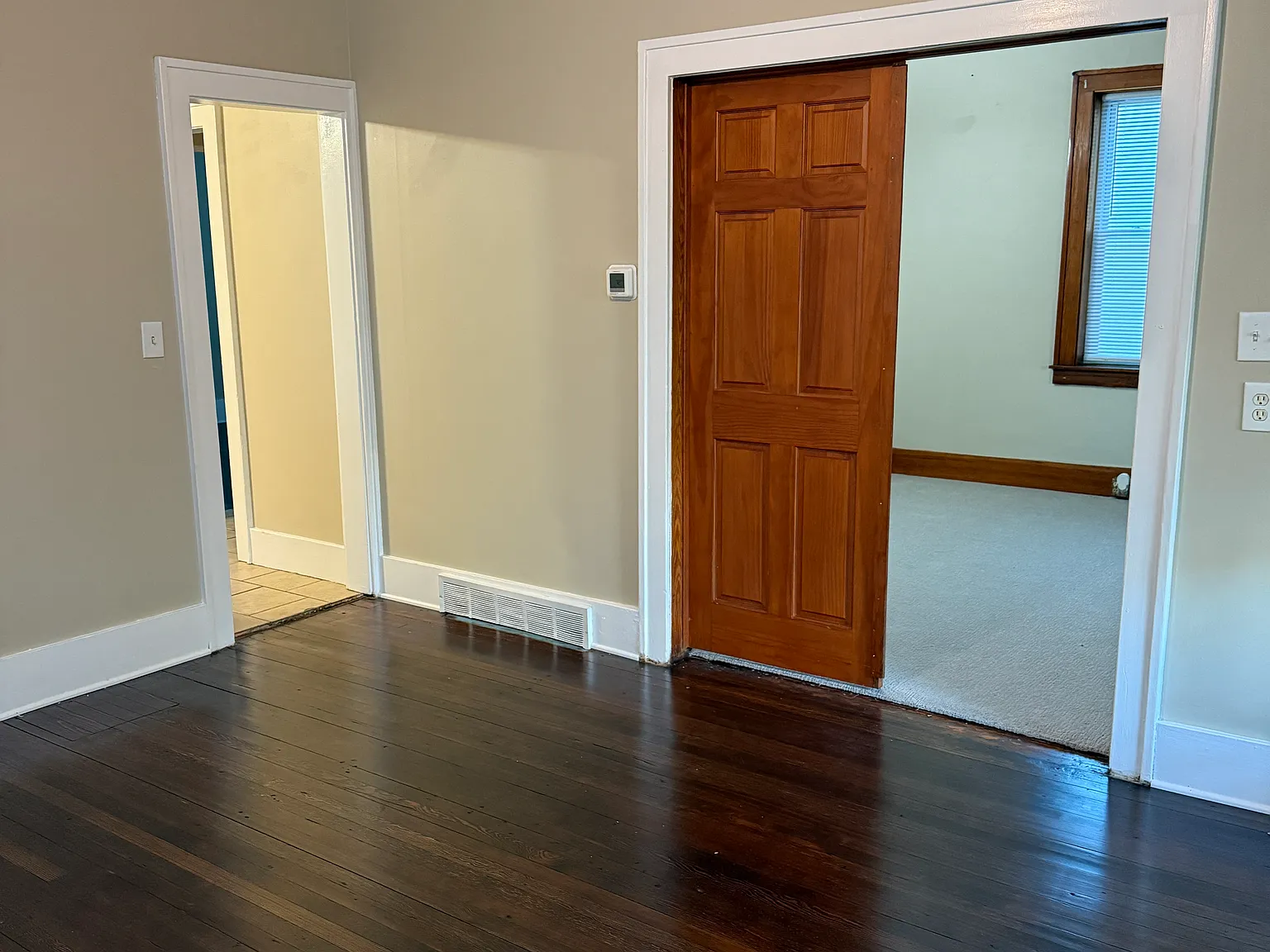 2 bed, 1200 sqft, $1,550 — Photo 3