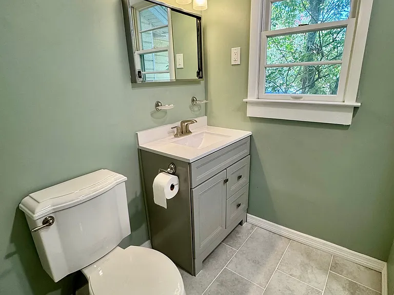 3102 College St — Photo 33