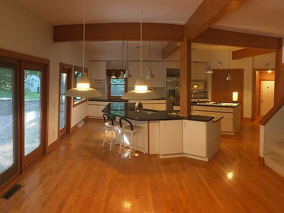 5th image of 8206 Wilhite Dr