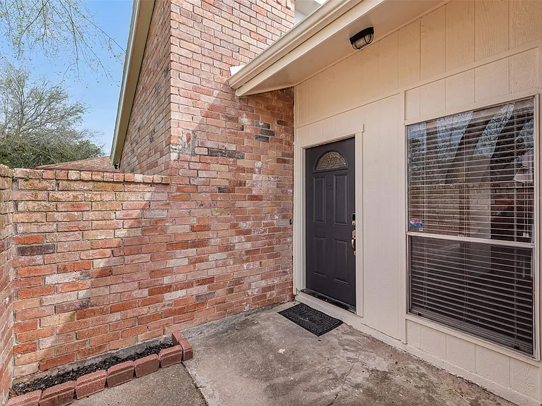 16419 Lost Quail Dr — Photo 36