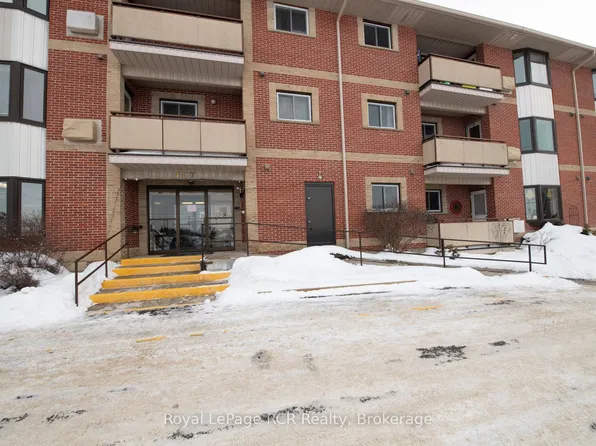 497 Birmingham St W #108, Wellington North, ON N0G 2L1