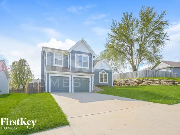 6530 NW Hidden Valley Rd, Kansas City, MO 64152