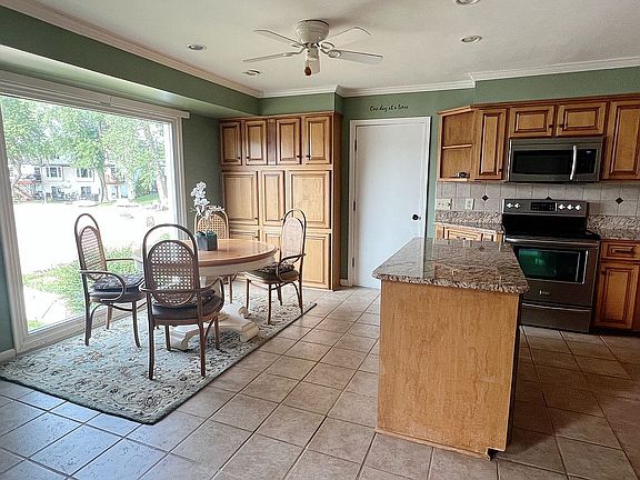 4th image of 8306 Kauai Dr