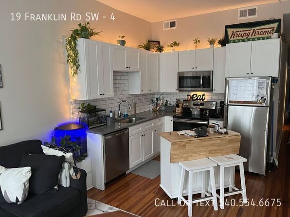 19 Franklin Rd SW #4