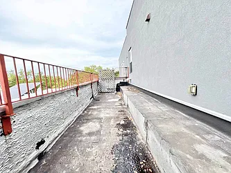 Rented by Doorway NYC, LLC