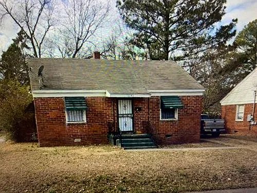 1191 N Graham St Photo 1