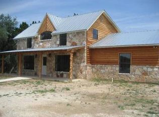 270 Northlake Dr, Lakehills, TX 78063