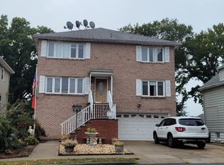 2604 Vauxhall Rd, Union, NJ 07083