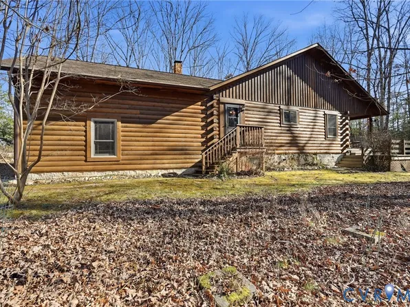 17172 English Walnut Rd, Beaverdam, VA 23015