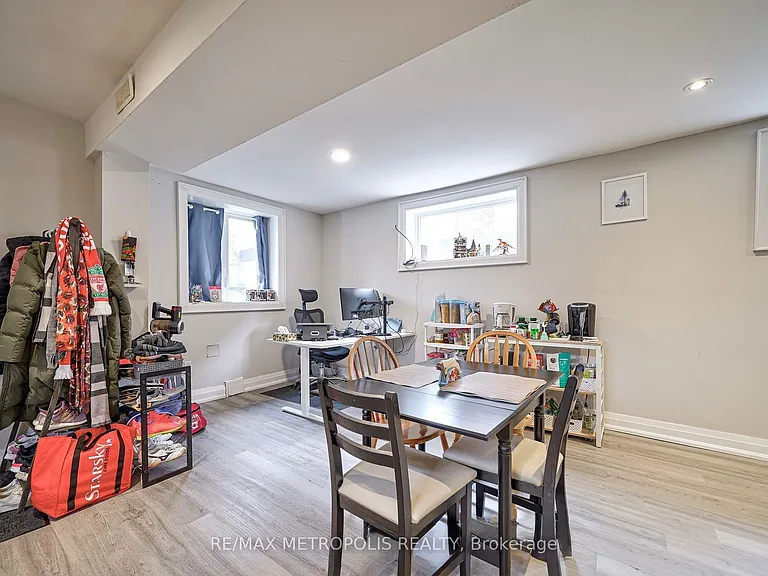 14 Stephen Dr #BASEMENT — Photo 15