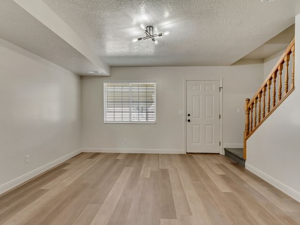 365 E 2300 N, North Ogden, UT 84414