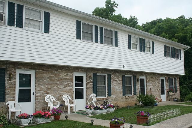 1st image of 154 Hager Ave #Dr1