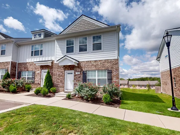 108 Dry Creek Commons Dr, Goodlettsville, TN 37072